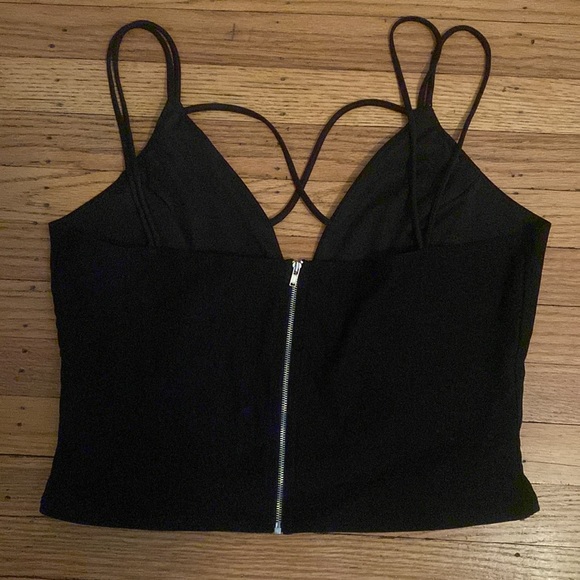 Charlotte Russe Crop Top - Picture 4 of 5